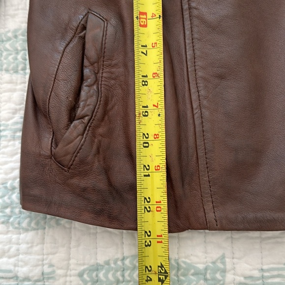 Lightly Used Brown Leather Jacket by Hinge - Sz Medium - Picture 11 of 16